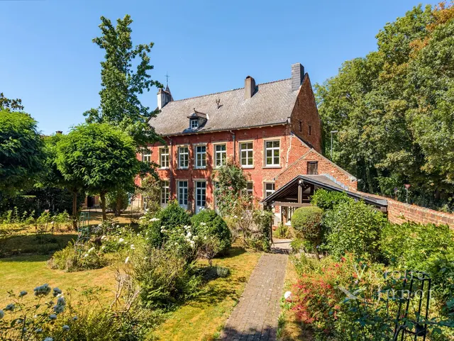 Huis te koop in Wezembeek-Oppem – 1/10
