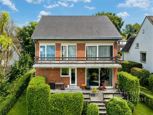 Huis te koop in Kraainem – 1/10