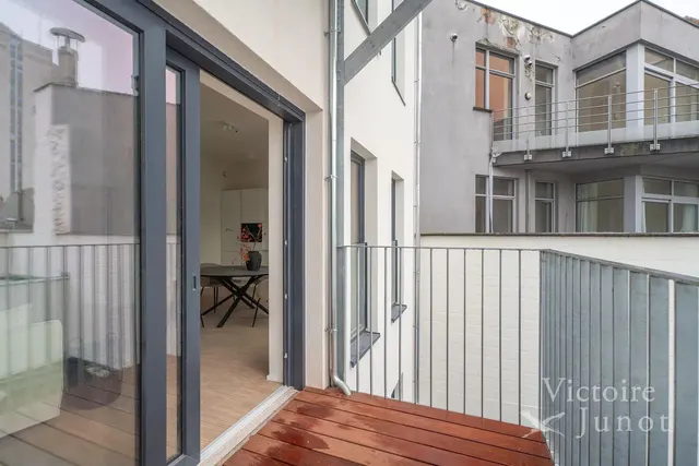 Appartement te koop in Ixelles – 1/3