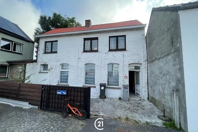 Huis te koop in Idegem – 1/4