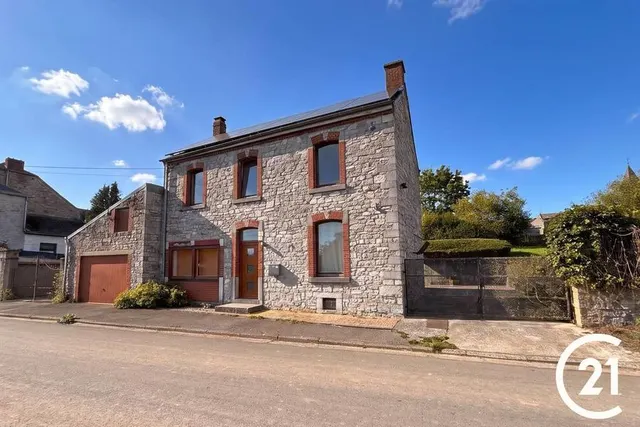 Maison à vendre à Anthée – 1/4