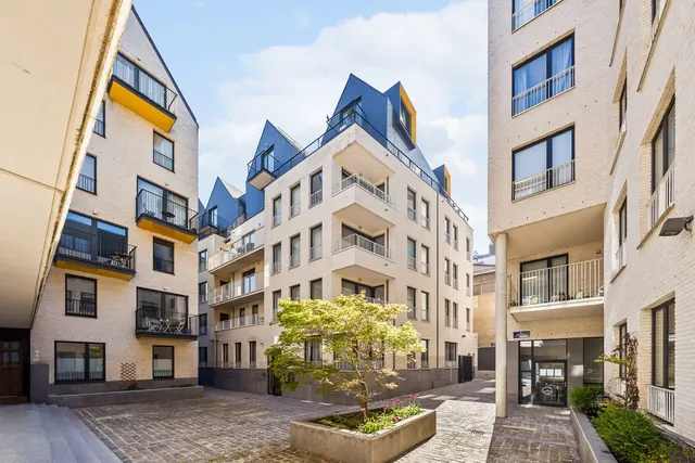 Appartement te koop in Brussel – 1/10