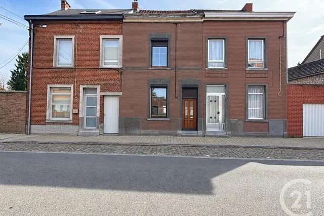 Huis te koop in Courcelles – 1/4