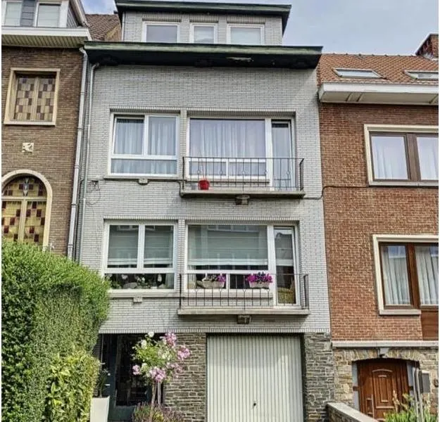 Appartement te huur in Berchem-Sainte-Agathe – 1/4