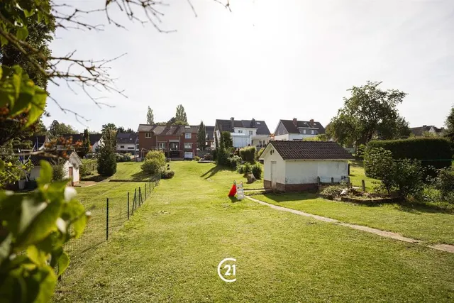 House for sale in Halle – 1/4