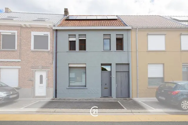 Huis te koop in Kruisem – 1/10
