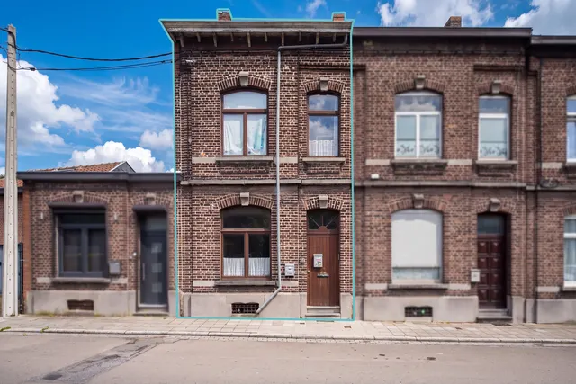 Huis te koop in Jumet – 1/10