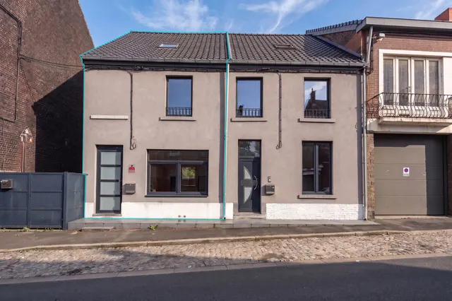 Huis te koop in Dampremy – 1/10