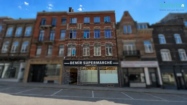Maison à vendre à Charleroi – 1/10