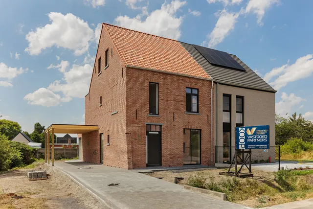 Huis à vendre à Mol – 1/10