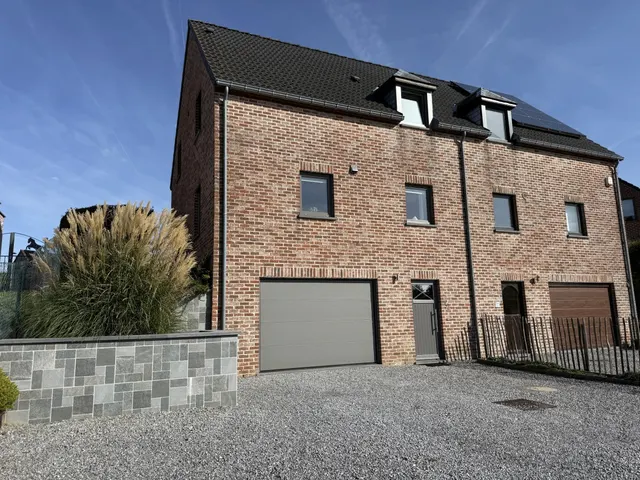 Huis te koop in Nivelles – 1/9