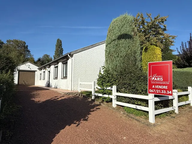 Villa for sale in Hennuyeres – 1/9