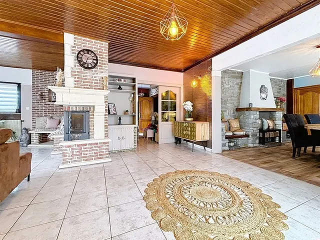 Maison à vendre à Estaimpuis – 1/10