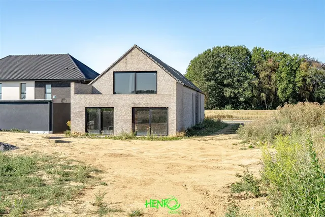 Maison à vendre à Estaimpuis – 1/10
