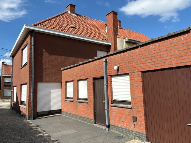 Huis te koop in Roeselare – 1/10