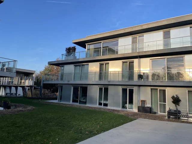 Appartement te koop in Roeselare – 1/2