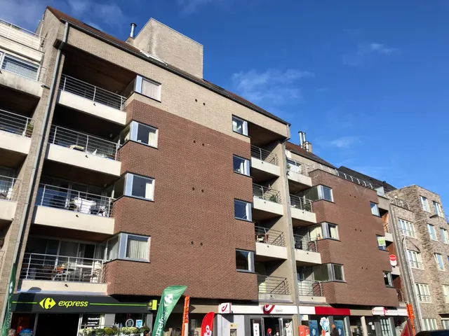 Appartement te koop in Roeselare – 1/10