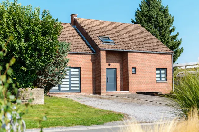 Huis te koop in Namur – 1/10
