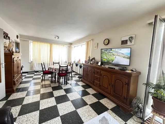 Appartement te koop in Nivelles – 1/8