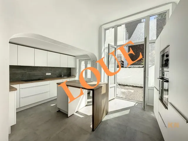 Duplex te huur in Etterbeek – 1/7