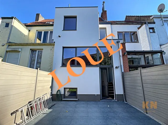 Huis te huur in Auderghem – 1/4