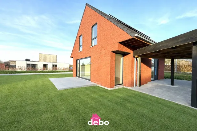 Woning te koop in Harelbeke – 1/10