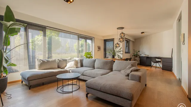 Appartement te koop in Sint-Amands – 1/10