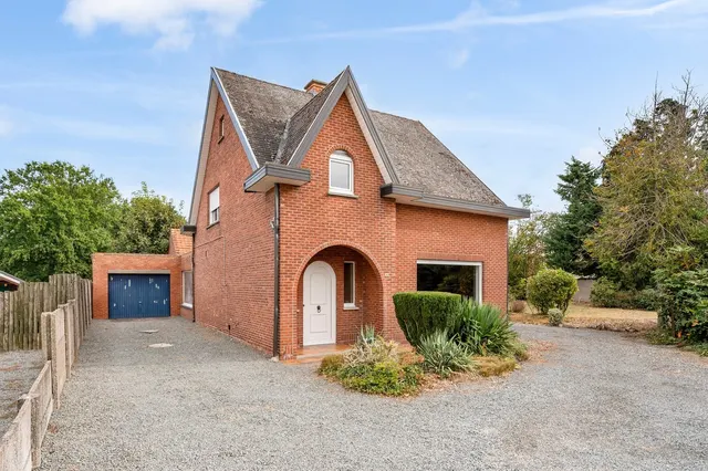 Huis te koop in Itegem – 1/10