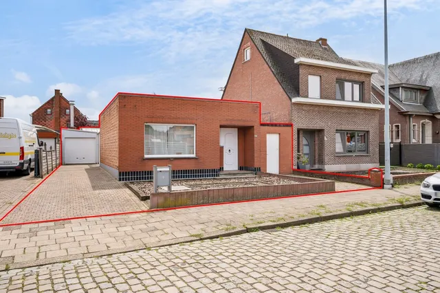 Huis te koop in Berlaar – 1/10