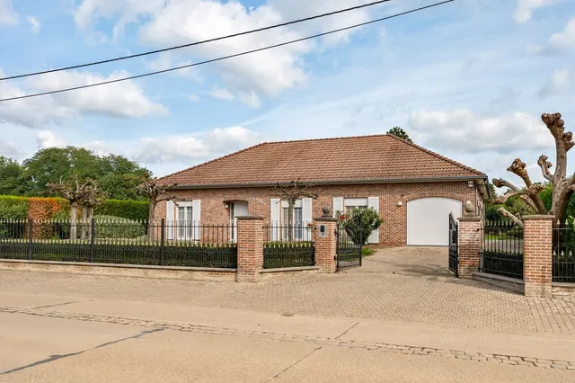 Huis te koop in Itegem – 1/10