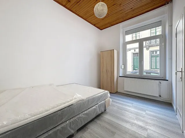 Studio te huur in Elsene – 1/5