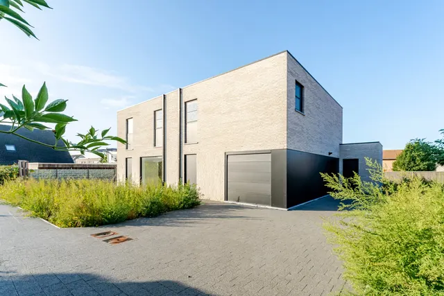 Huis te koop in Houthulst – 1/10