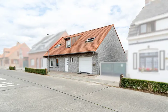 Huis te koop in Houthulst – 1/10