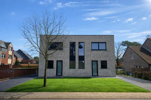 Maison à vendre à Maasmechelen – 1/10