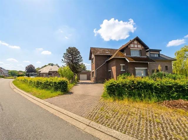 Maison à vendre à Maasmechelen – 1/10