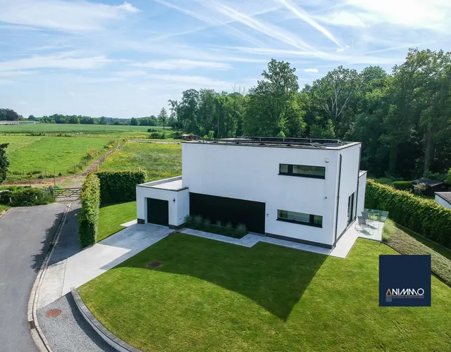 Villa te koop in Overijse – 1/10