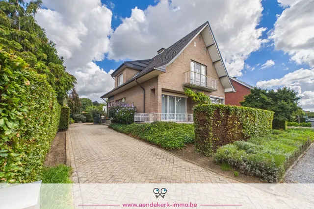 Maison à vendre à Maaseik – 1/10