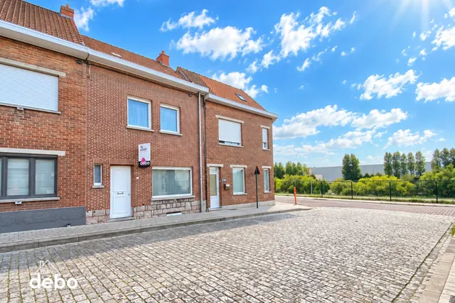 Woning te koop in Harelbeke – 1/10