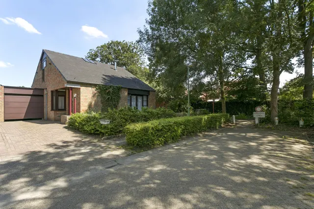 Huis te koop in Schilde – 1/10