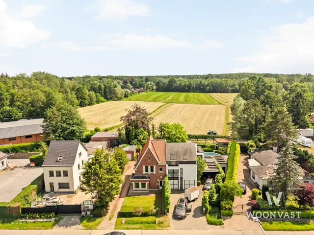 Huis te koop in Waasmunster – 1/10