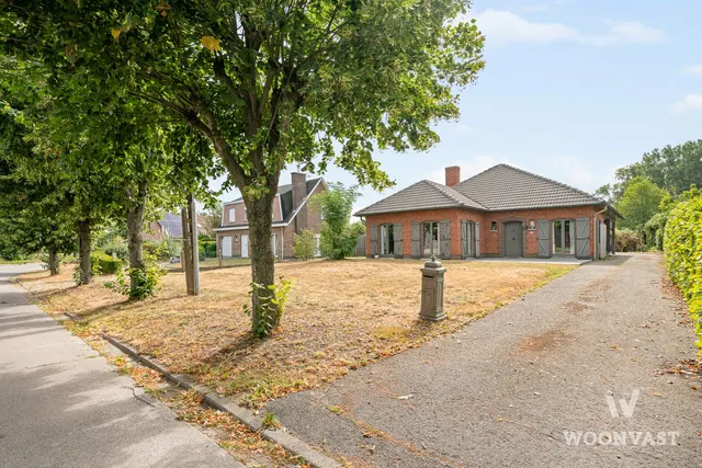 Huis te koop in Buggenhout – 1/10