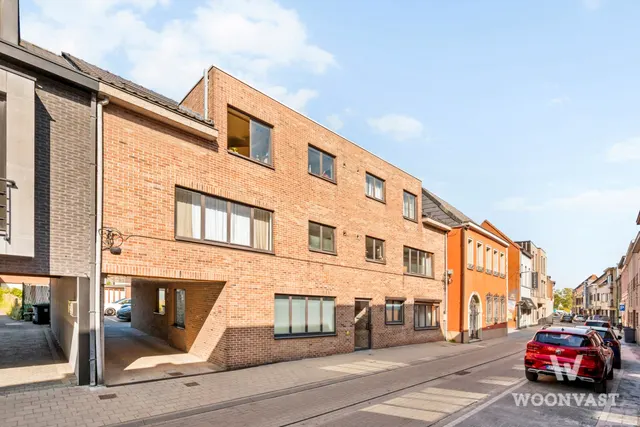 Appartement te koop in Lokeren – 1/10