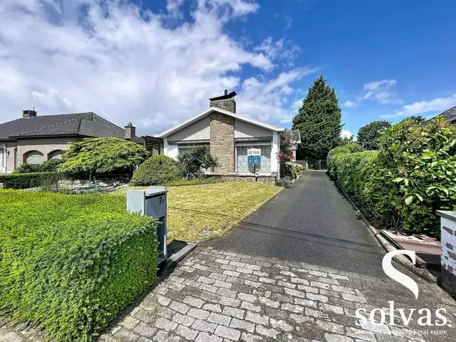 Huis te koop in Aalter – 1/10