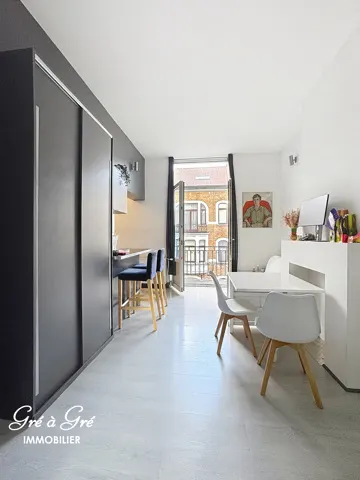 Appartement te koop in Etterbeek – 1/10