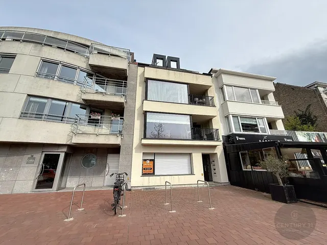 Appartement te koop in Knokke – 1/10