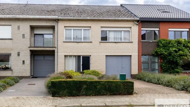 Huis te koop in Herenthout – 1/10