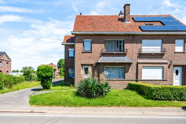 House for sale in Verlaine – 1/10