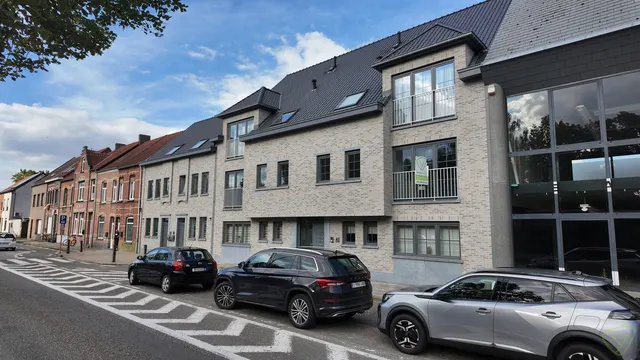 Appartement te huur in Eeklo – 1/10