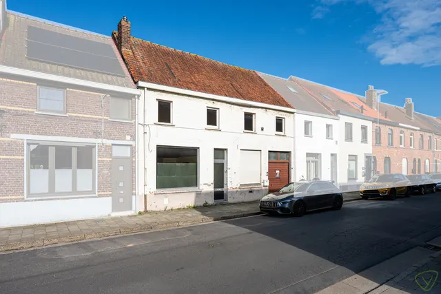 Huis for sale in Eeklo – 1/10