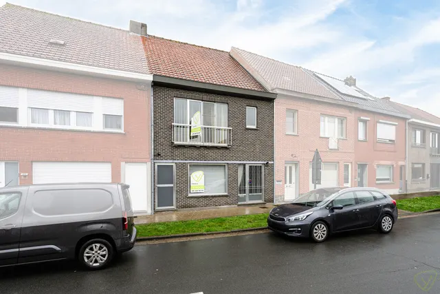 Huis for sale in Eeklo – 1/10